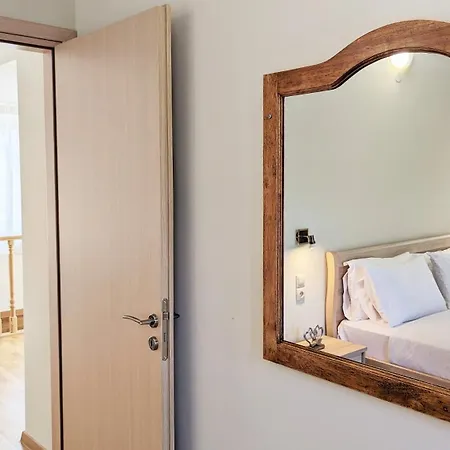 בית נופש Traditional House *