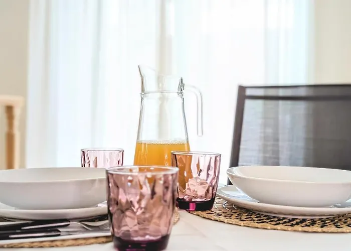 بيت للعطل Traditional House